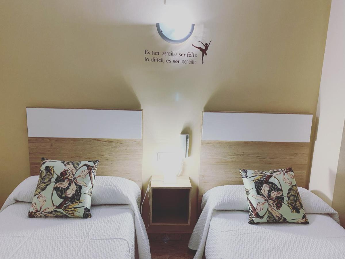 טברנס דה ויאדיגנה Hotel Valldigna מראה חיצוני תמונה