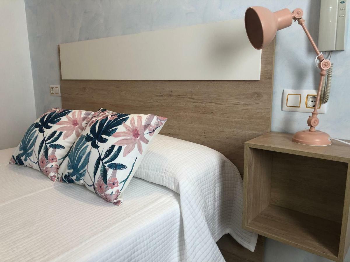 טברנס דה ויאדיגנה Hotel Valldigna מראה חיצוני תמונה